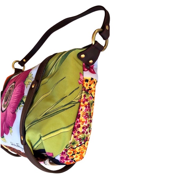 Salvatore Ferragamo Gancini Shoulder Bag Floral Animal Print Multi-Host Pick! - Picture 11 of 16